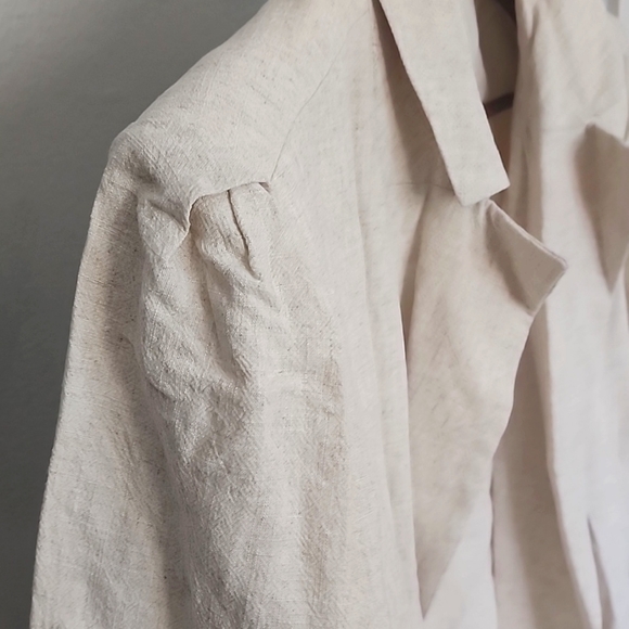 ELOQUII 3/4 Sleeve Realxed Linen Blend Jacket - Picture 4 of 10